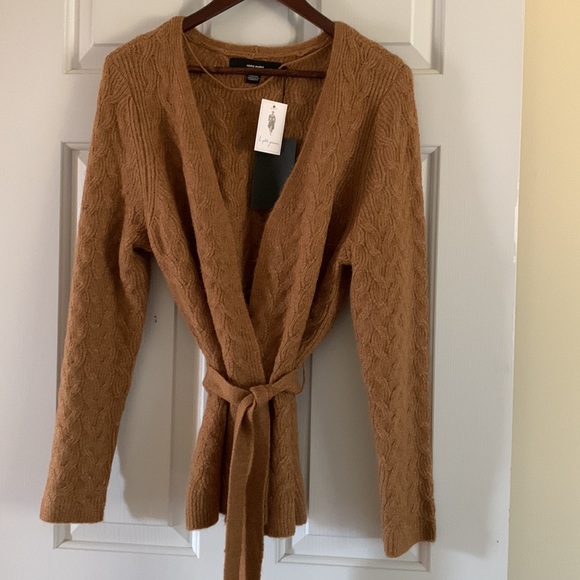 Trendy pull-over with belt- NEW! - Picture 2 of 9